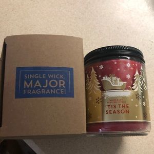 NWT Bath & Body Works Single Wick Candle TIS THE SEASON
